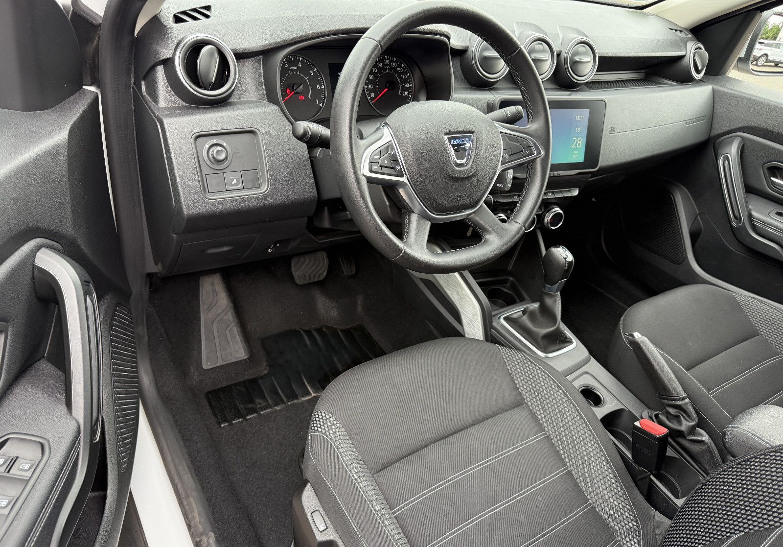 Dacia Duster Prestige - Samsaru's Car Outlet