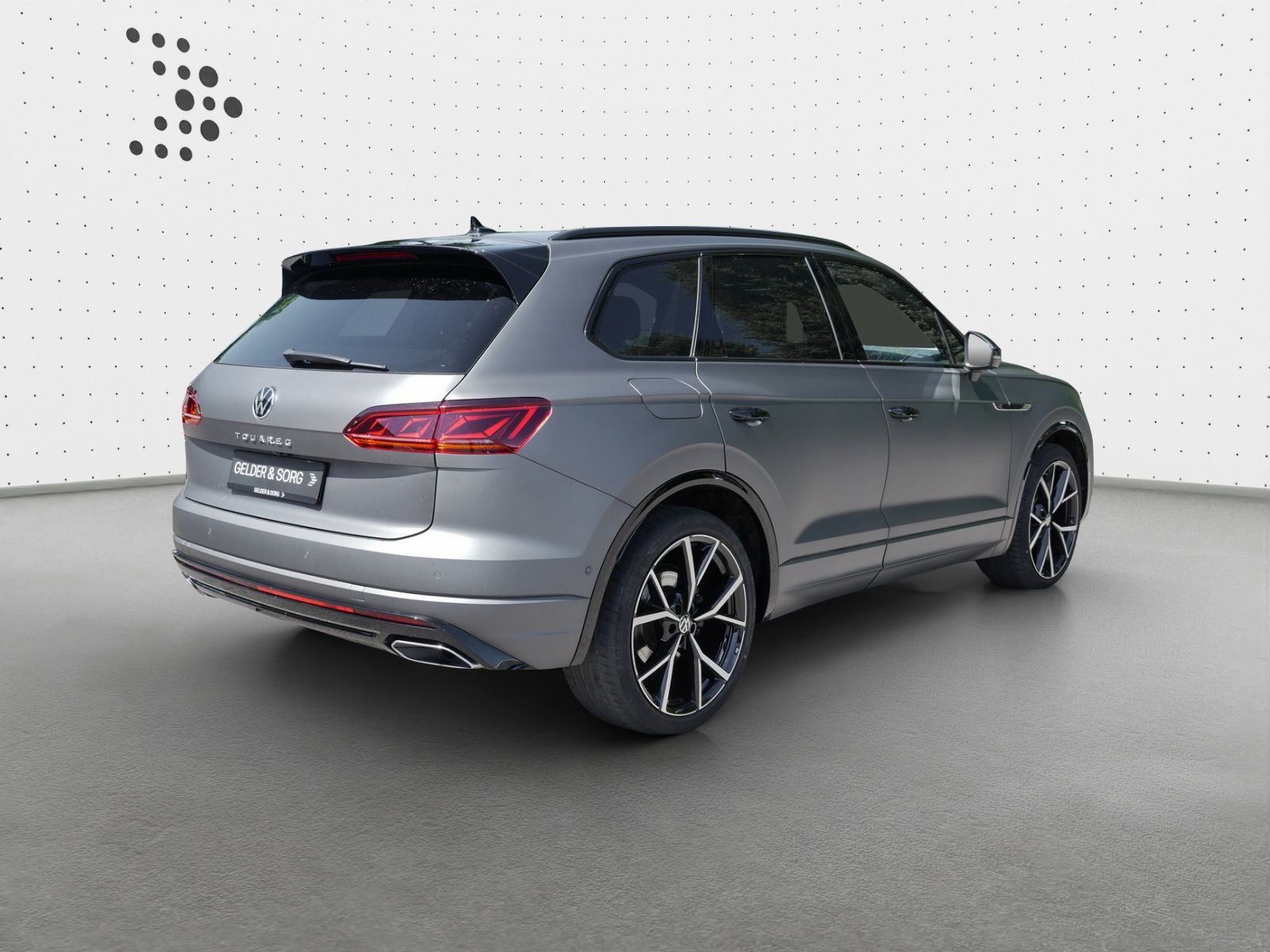 Volkswagen Touareg R-Line 3.0 TDI - Samsaru's Car Outlet