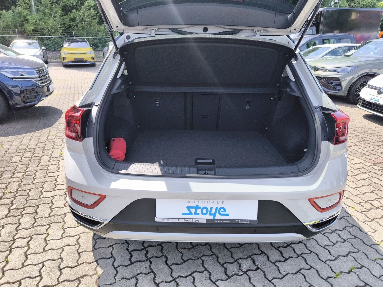 Volkswagen T-ROC Style TSi DSG - Samsaru's Car Outlet