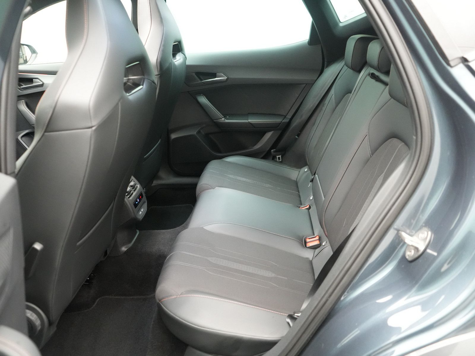 Cupra Formentor VZ e-Hybrid ACC AHK NAVI SHZ PANO