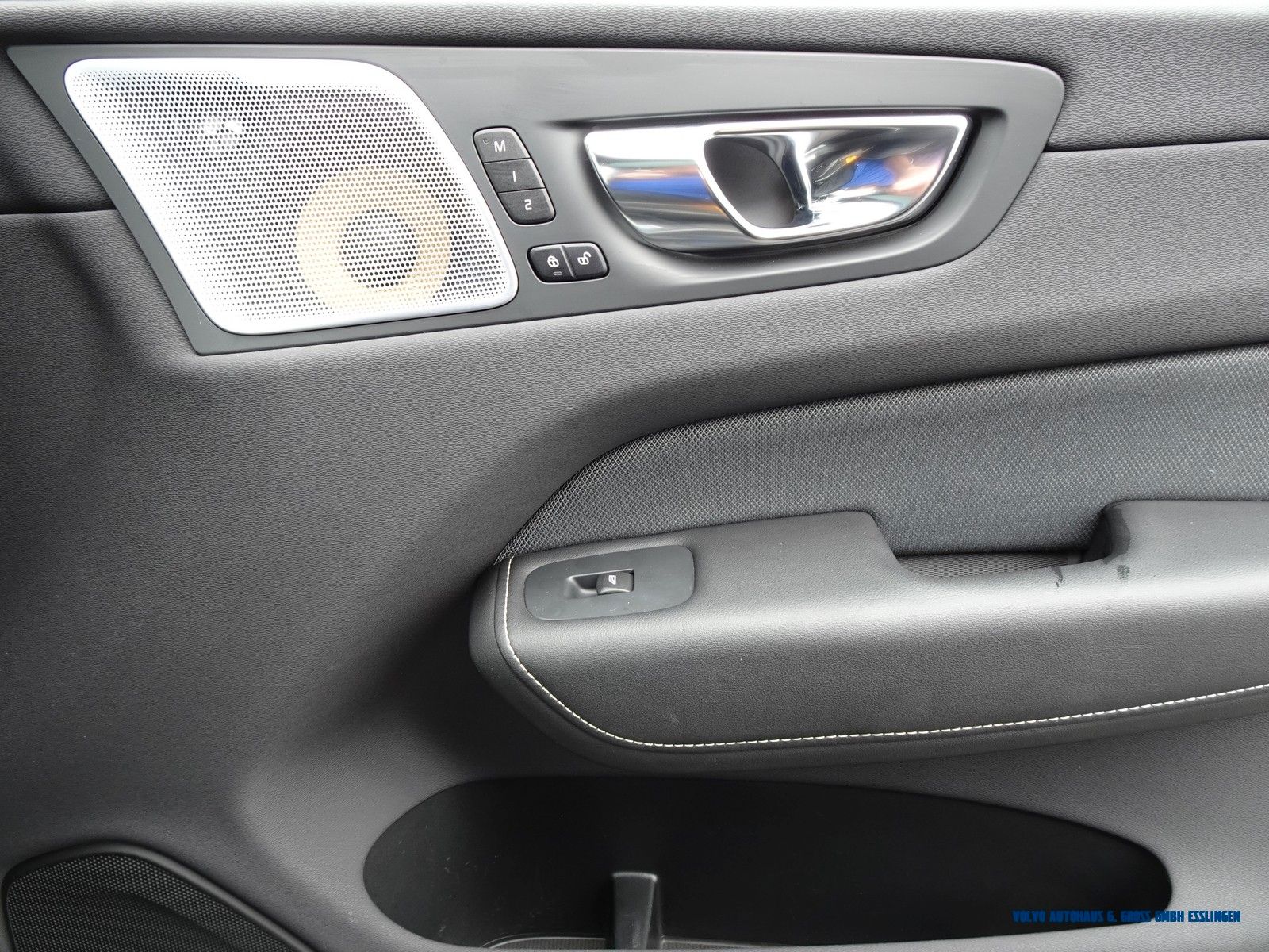 Volvo KEIN 180km/h XC60 T8 AWD Polestar Engineered