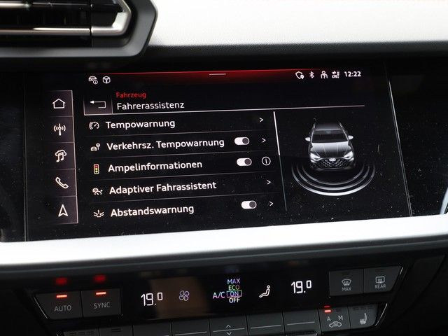 Audi A3 Sportback 45 TFSI e S line LM18 AHK ACC Matri