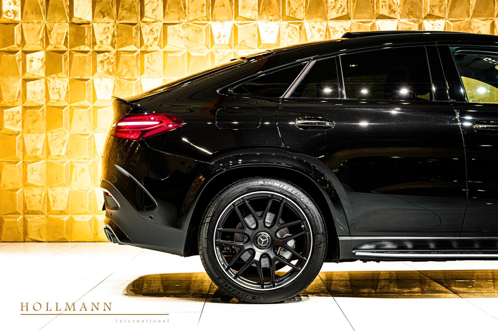 Mercedes-Benz GLE 53 AMG 4M+ COUPE + BURMESTER + HUD+ AIRMATIC