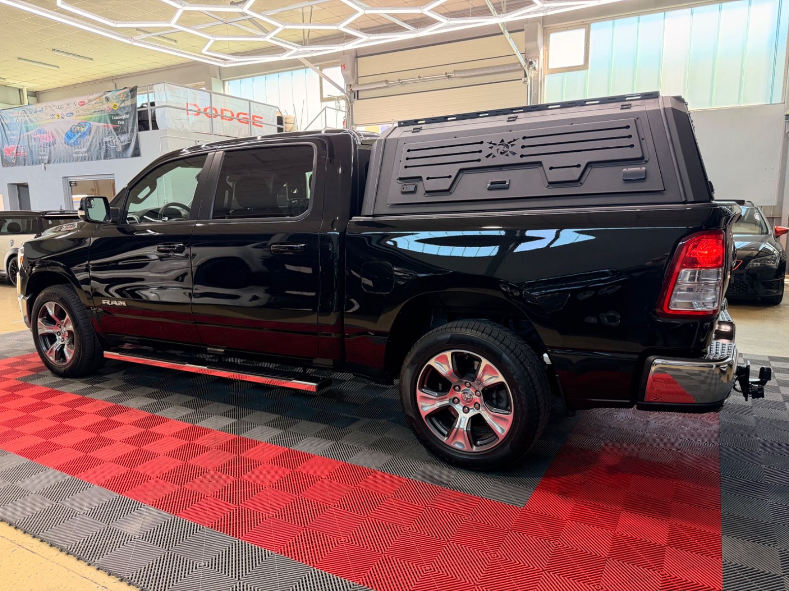 Dodge RAM 1500 3.0 EcoDiesel Bighorn Kamera Hardtop