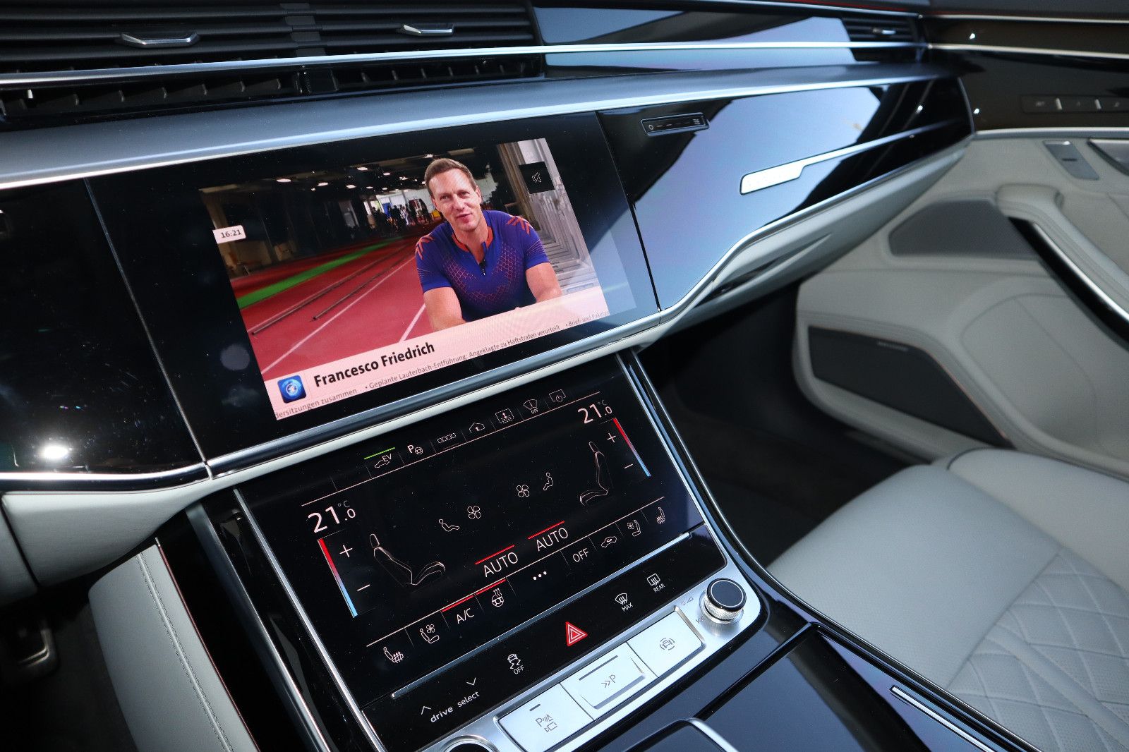 Audi A8L 60 TFSIe lang exclusive - Samsaru's Car Outlet