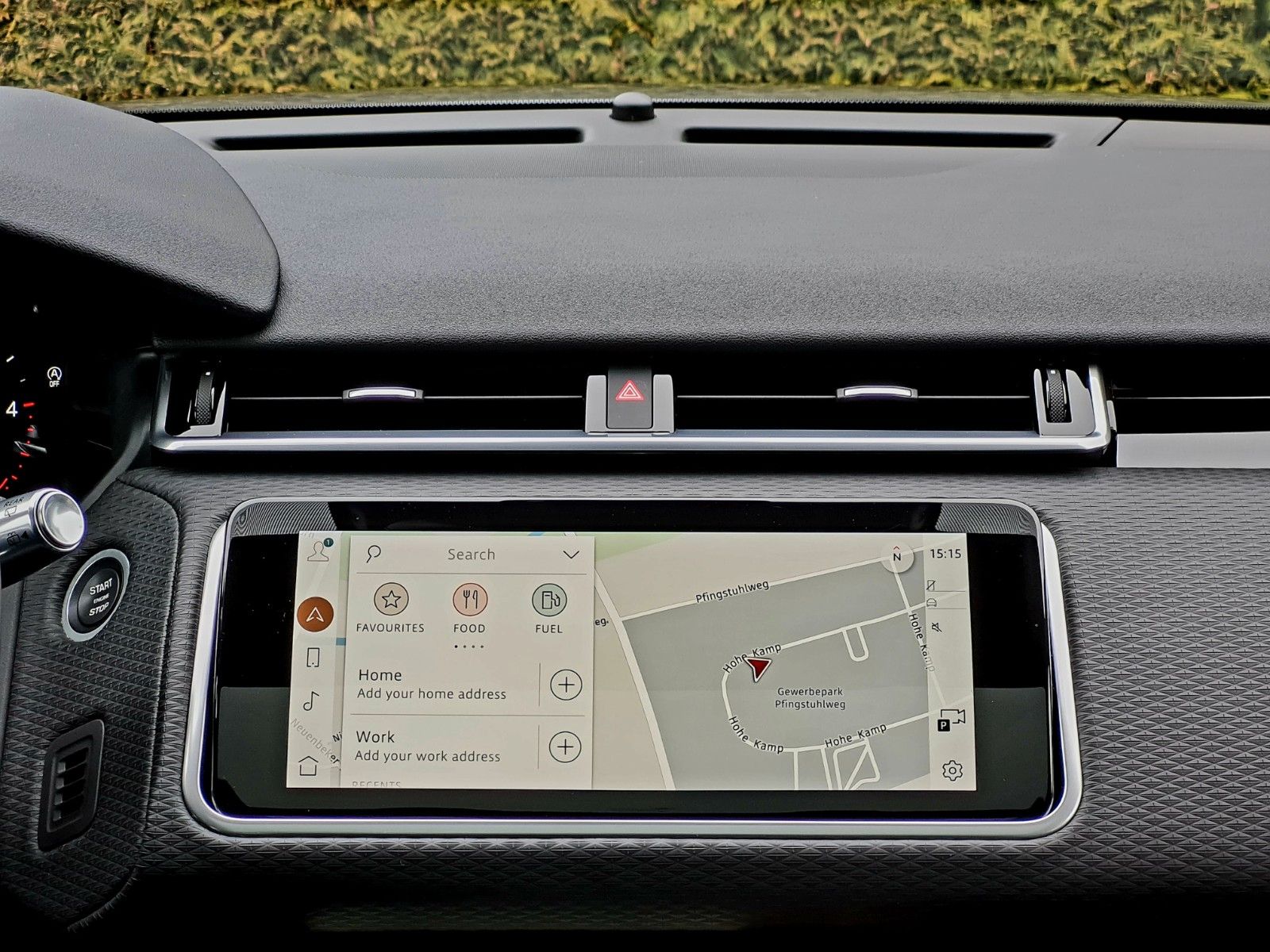Range Rover Velar D300 R-Dynamic SE - Samsaru's Car Outlet
