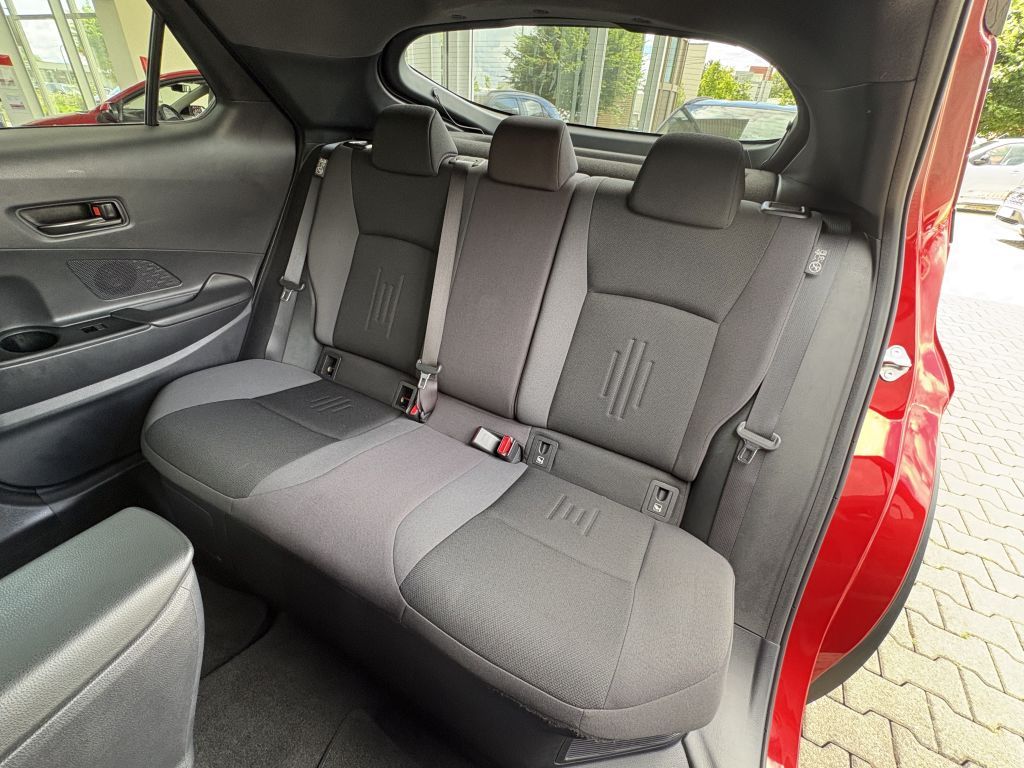 Toyota C-HR 1.8 Hybrid Team Deutschland*PDC*NAVI*SHZ*