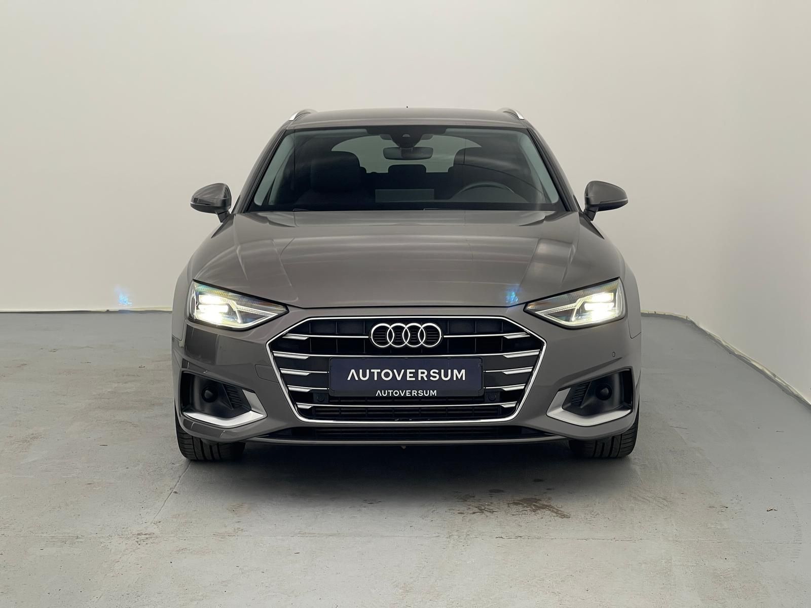 Audi A4 35 TFSI Advanced - Samsaru's Car Outlet
