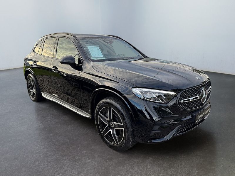 Mercedes-Benz GLC 300 e 4M , AMG BURM NIGHT MEMO AHK DISTR PDC
