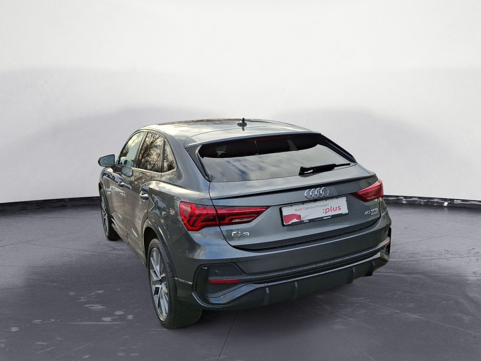 Audi Q3 Sportback 40 TFSI quattro S line Optik Assist
