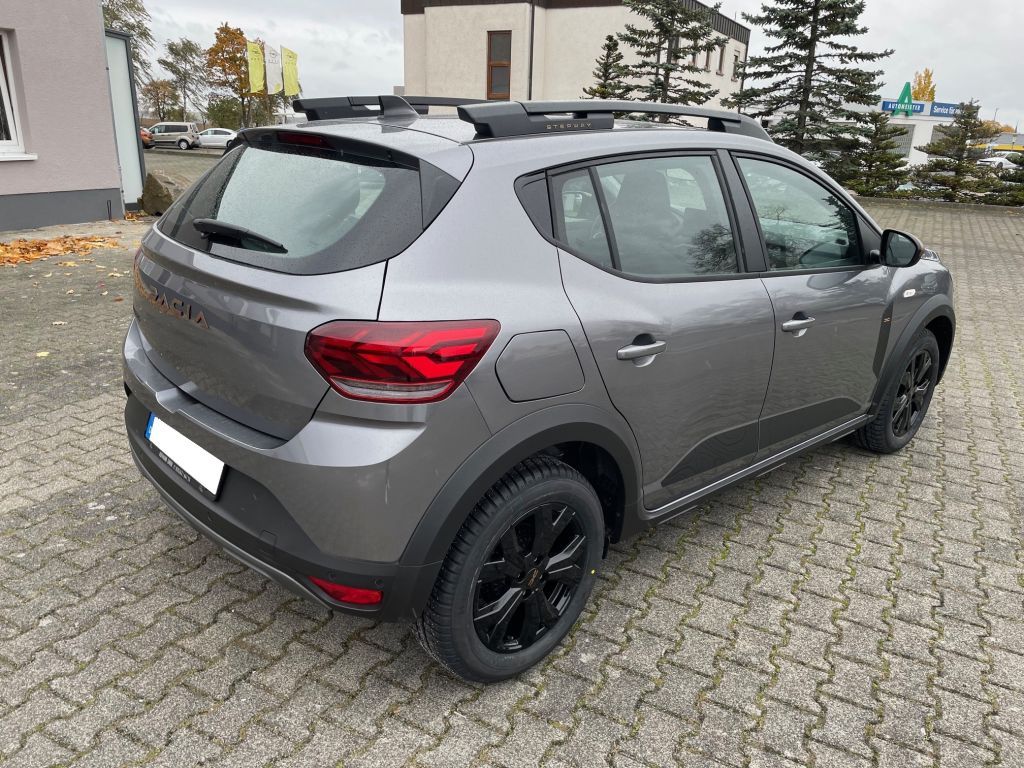 Dacia Sandero Stepway Extreme TCe 90 CVT