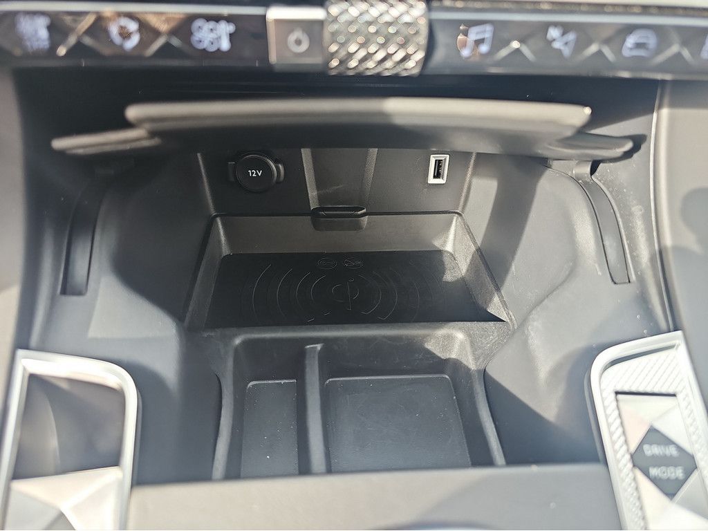 DS Automobiles DS 7 Crossback PT 180 Rivoli + FOCAL/GSD/LEDER