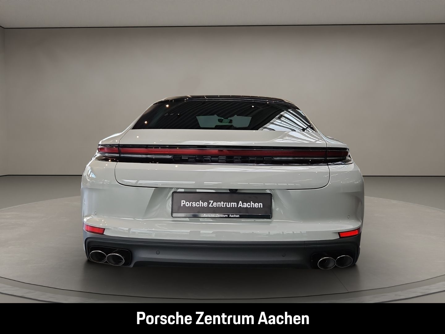 Porsche Panamera 4 E-Hybrid HA-Lenkung HeadUp Sportabgas