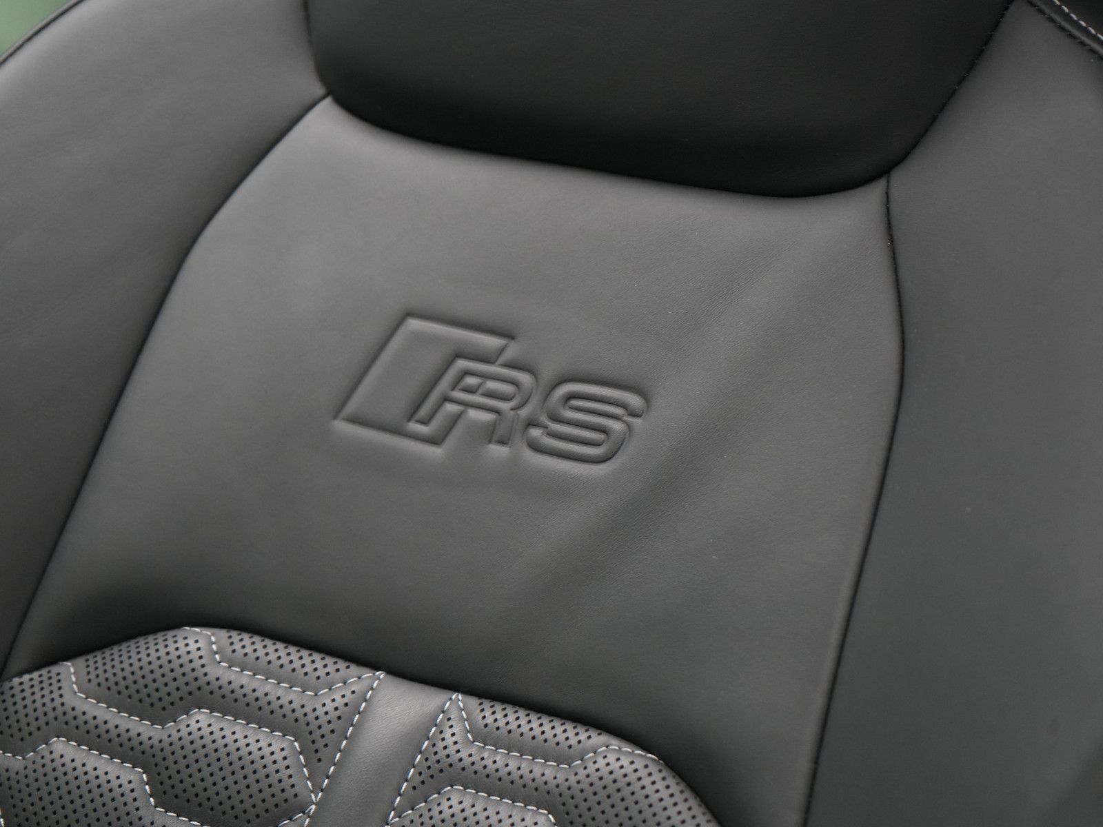 Audi RS6 SITZBELÜFTUNG ALLRADLENKUNG DYNAMIK PAKET
