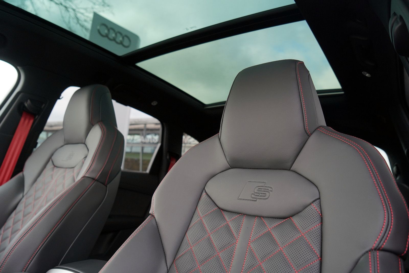 Audi Q7 50TDI PANO MASSAGE B&O OLED LASER AHK HuD 22"