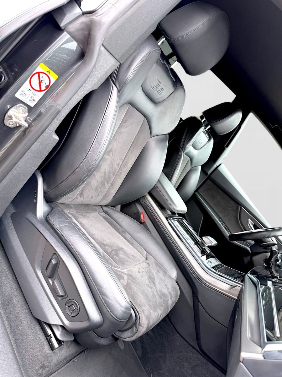 Audi RSQ8 4.0 TFSI /HEAD UP/STANDH./360°-KA./LUFT/ACC