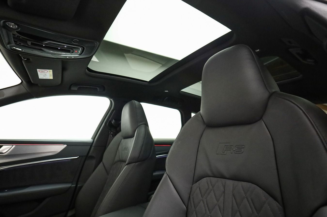 Audi RS 6 Avant*LASER*RS-AGA*280KM/H*HUD*AHK*PANO*OPT