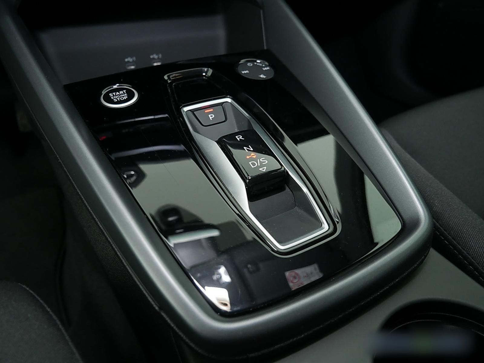 Audi A3 Sportback 35 TFSI S tronic - Samsaru's Car Outlet