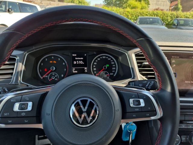 Volkswagen T-Roc Sport - Samsaru's Car Outlet