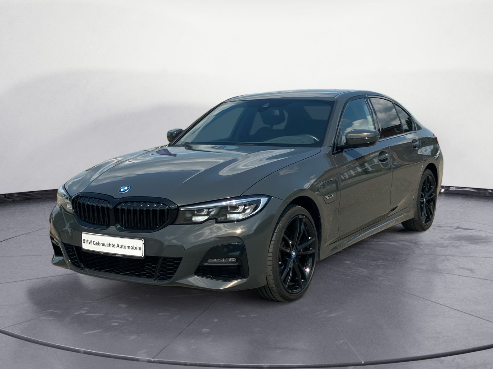 BMW 320e M Sport Automatik - Samsaru's Car Outlet