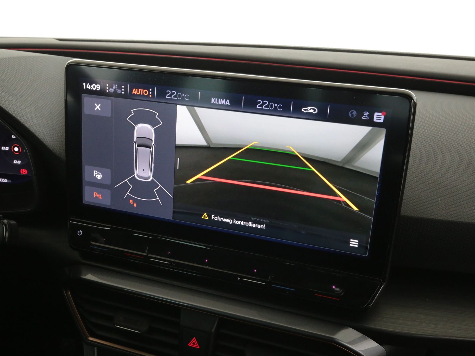 Cupra Leon Sportstourer 1.5eTSI 150 PS - Samsaru's Car Outlet