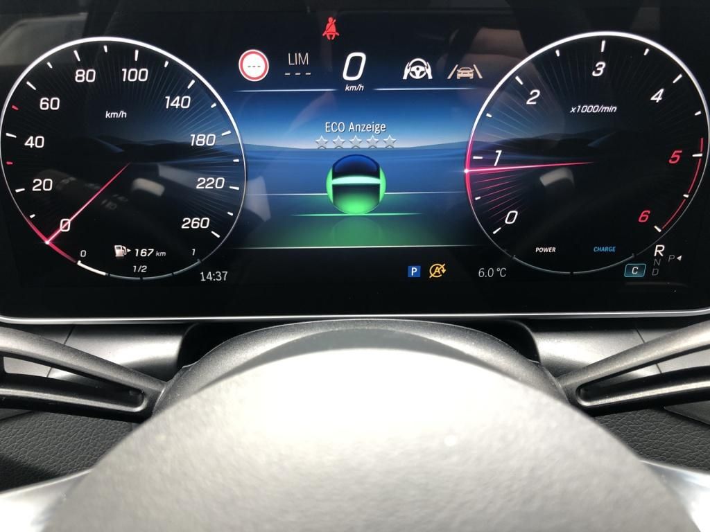 Mercedes-Benz GLC 300 d 4MATIC - Samsaru's Car Outlet
