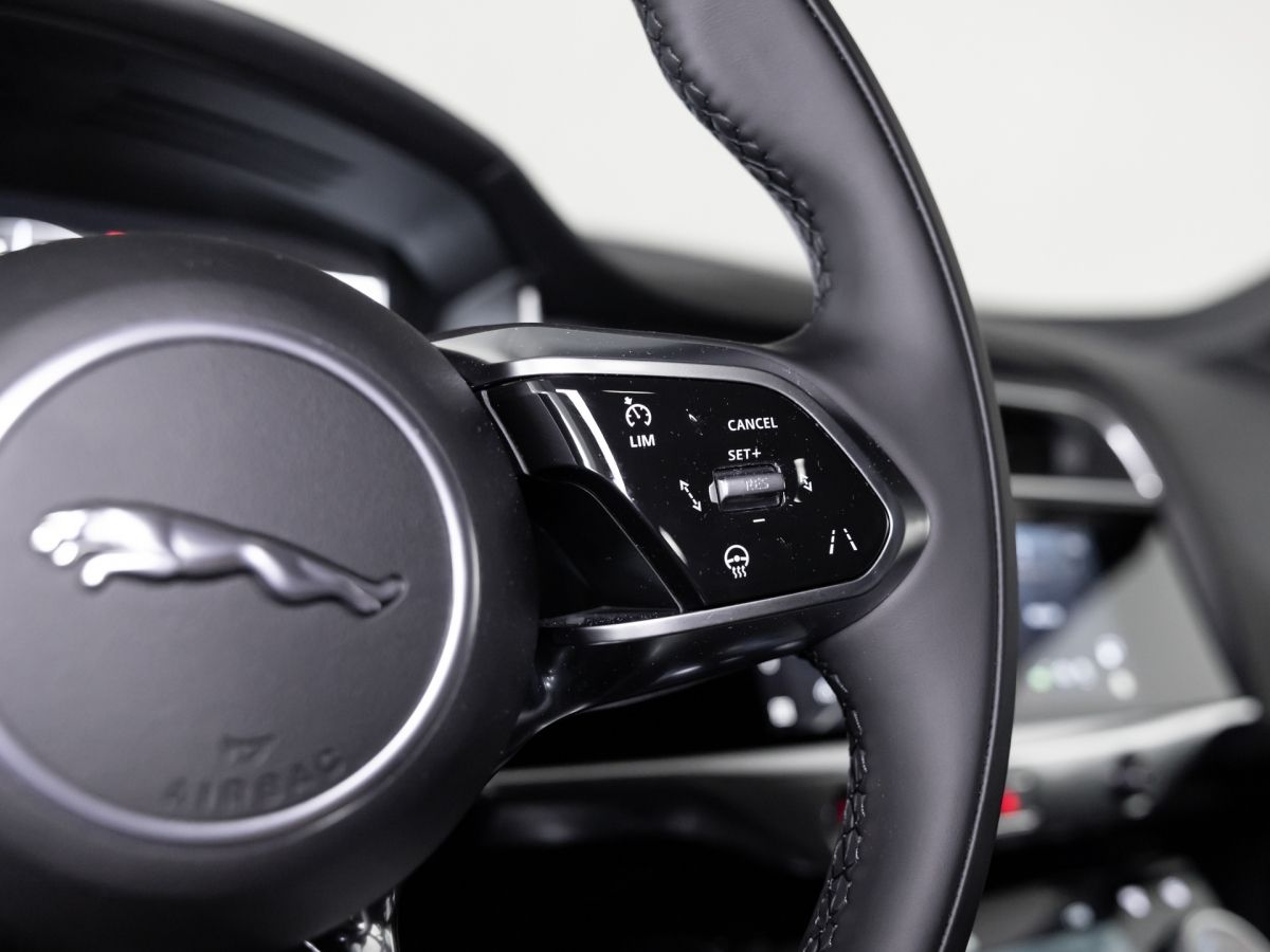 Jaguar I-PACE R-Dynamic SE EV400 | HuD | Sportsitze