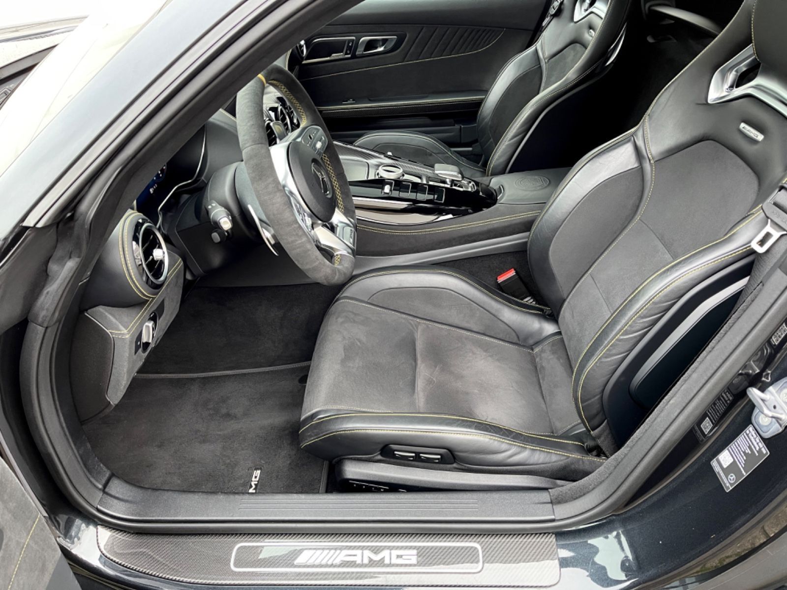 Mercedes-Benz AMG GT S Coupe - Samsaru's Car Outlet
