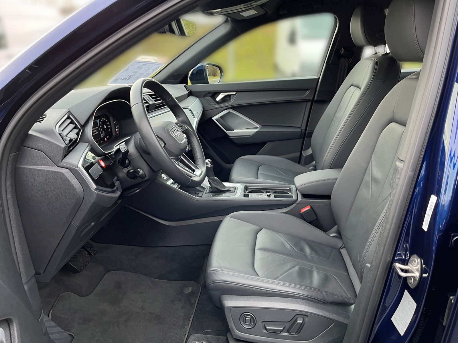 Audi Q3 35 TDI quattro S-tronic - Samsaru's Car Outlet