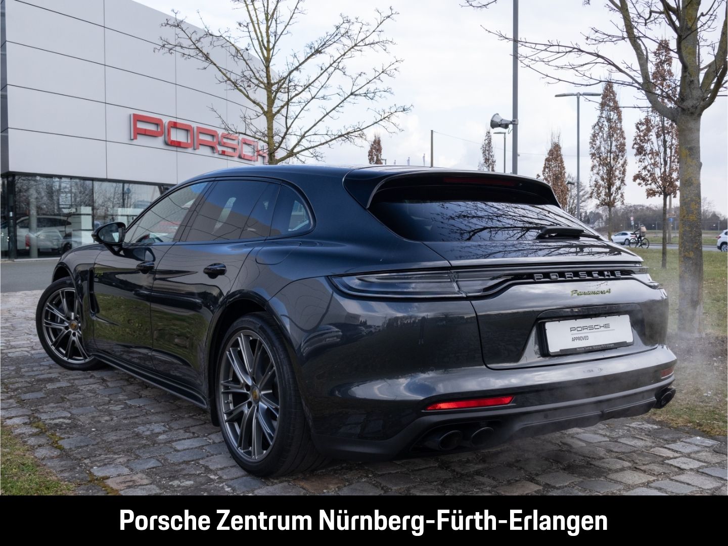 Porsche Panamera 4 E-Hybrid Sport Turismo Platinum Editi