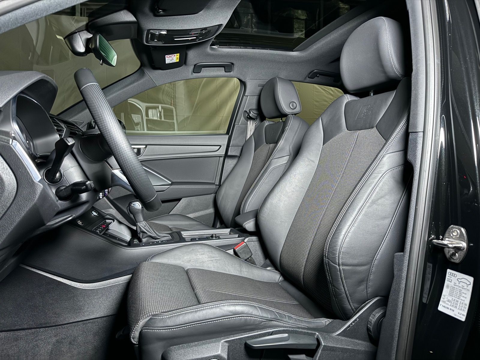 Audi Q3 Sportback 40 TFSI quattro S-Line - Samsaru's Car Outlet