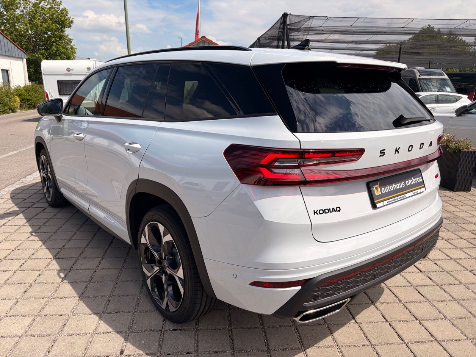 Skoda Kodiaq 2.0 TSI 195 kW 4x4 RS 20Z*AHK*HUD*ACC*DCC