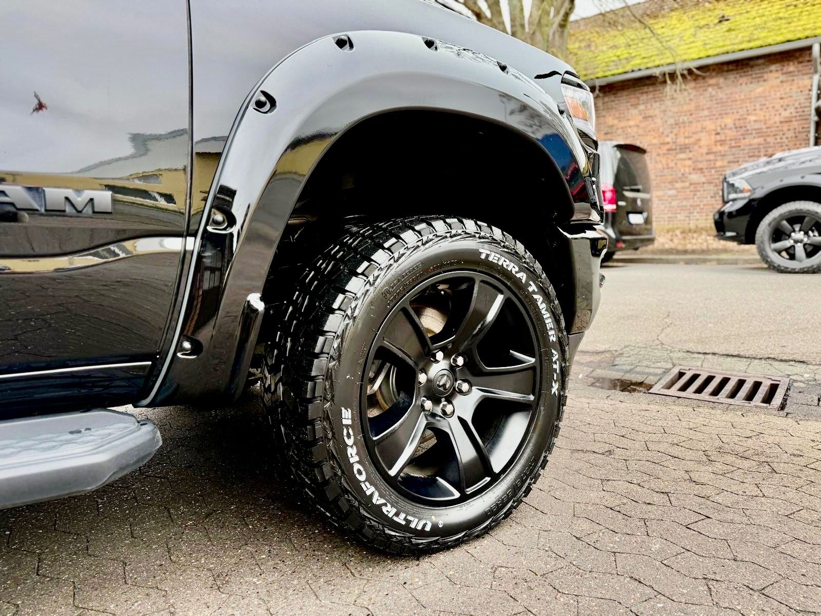 Dodge OFFROAD*LIMITED*RAMBOX*AHK*NAVI*PDC*GARANTIE*LIF