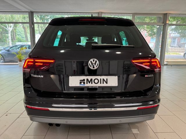 Volkswagen Tiguan Highline TSI DSG 4Motion AHK LED NAVI PDC