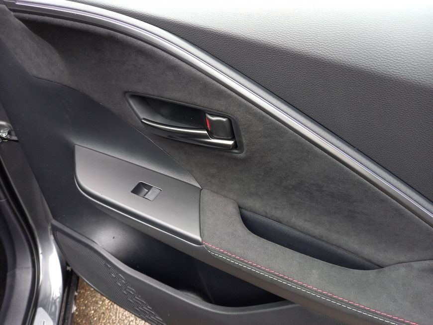 Toyota C-HR 2.0 Plug-in-Hybrid GR SPORT *JBL*Memory*