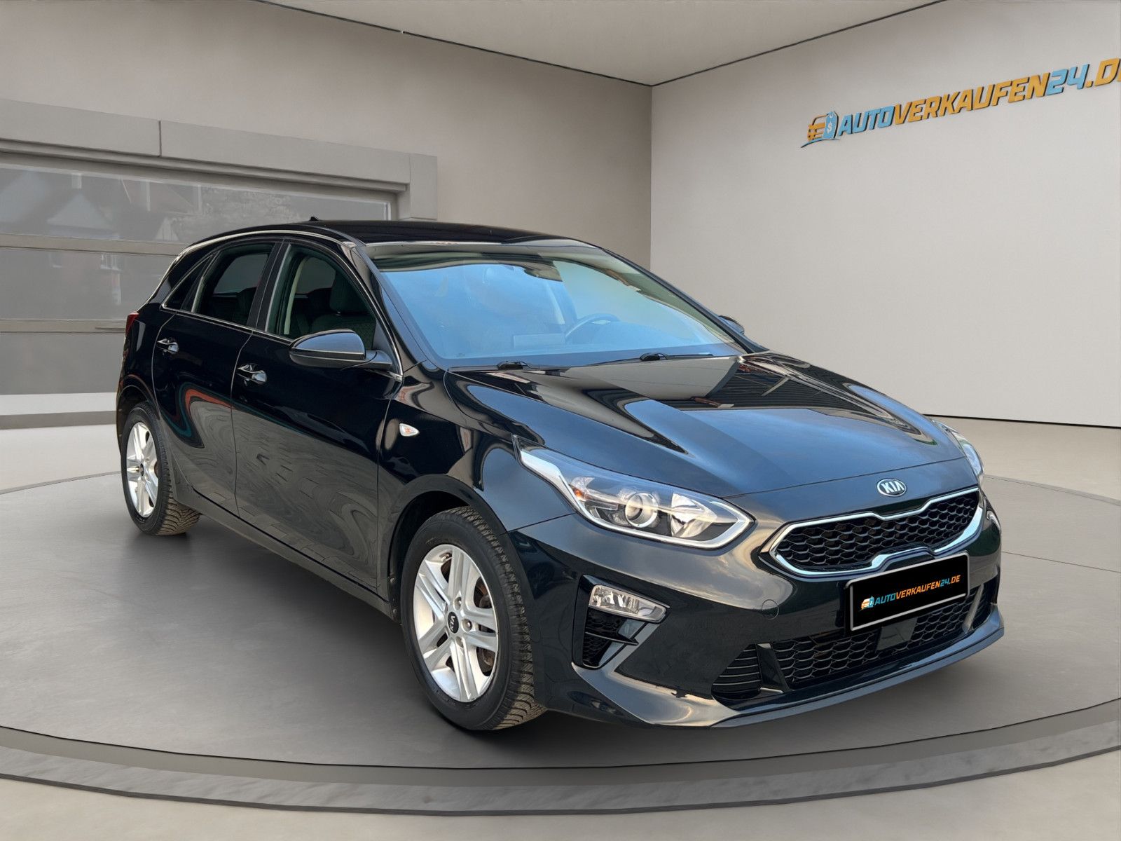 Kia Ceed 1.4 DCT - Samsaru's Car Outlet