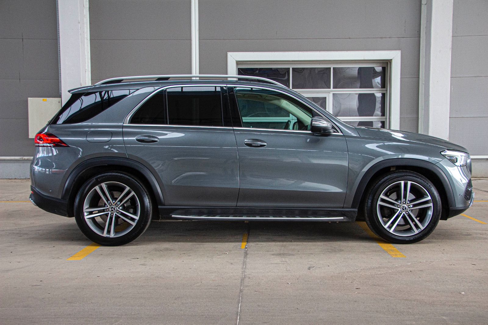 Mercedes-Benz GLE400d 4M BURMESTER.SITZBELÜFTUNG.AHK.21".360°