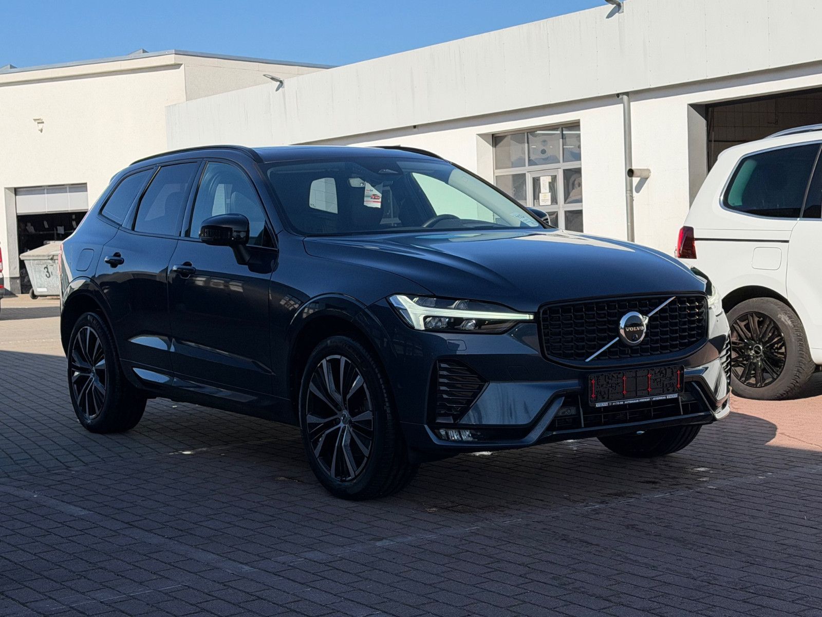 Volvo XC60 B5 D Ultimate Dark AWD*STHZG*PANO*360°*ACC