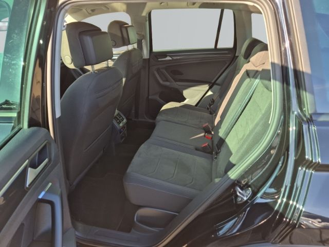 Volkswagen Tiguan Life 2.0 TDI DSG 4Motion AHK IQDrive Mass