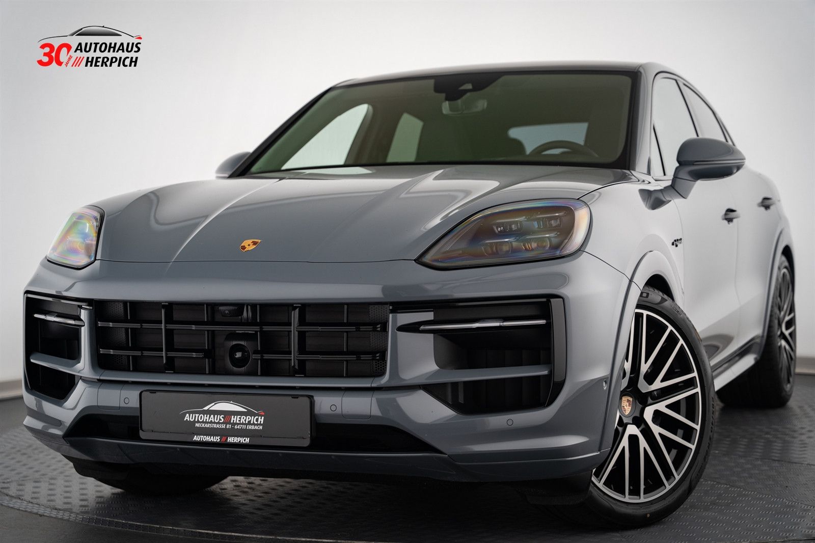 Porsche Cayenne E-Hybrid 22" SportDesign Matrix PDCC %%%