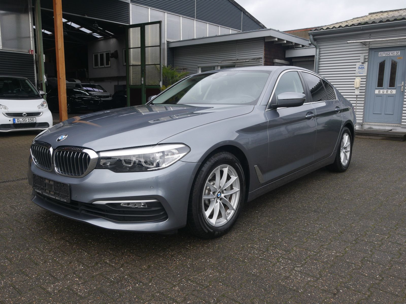 BMW 530 i xDrive Limousine Business Navi Head-up LED