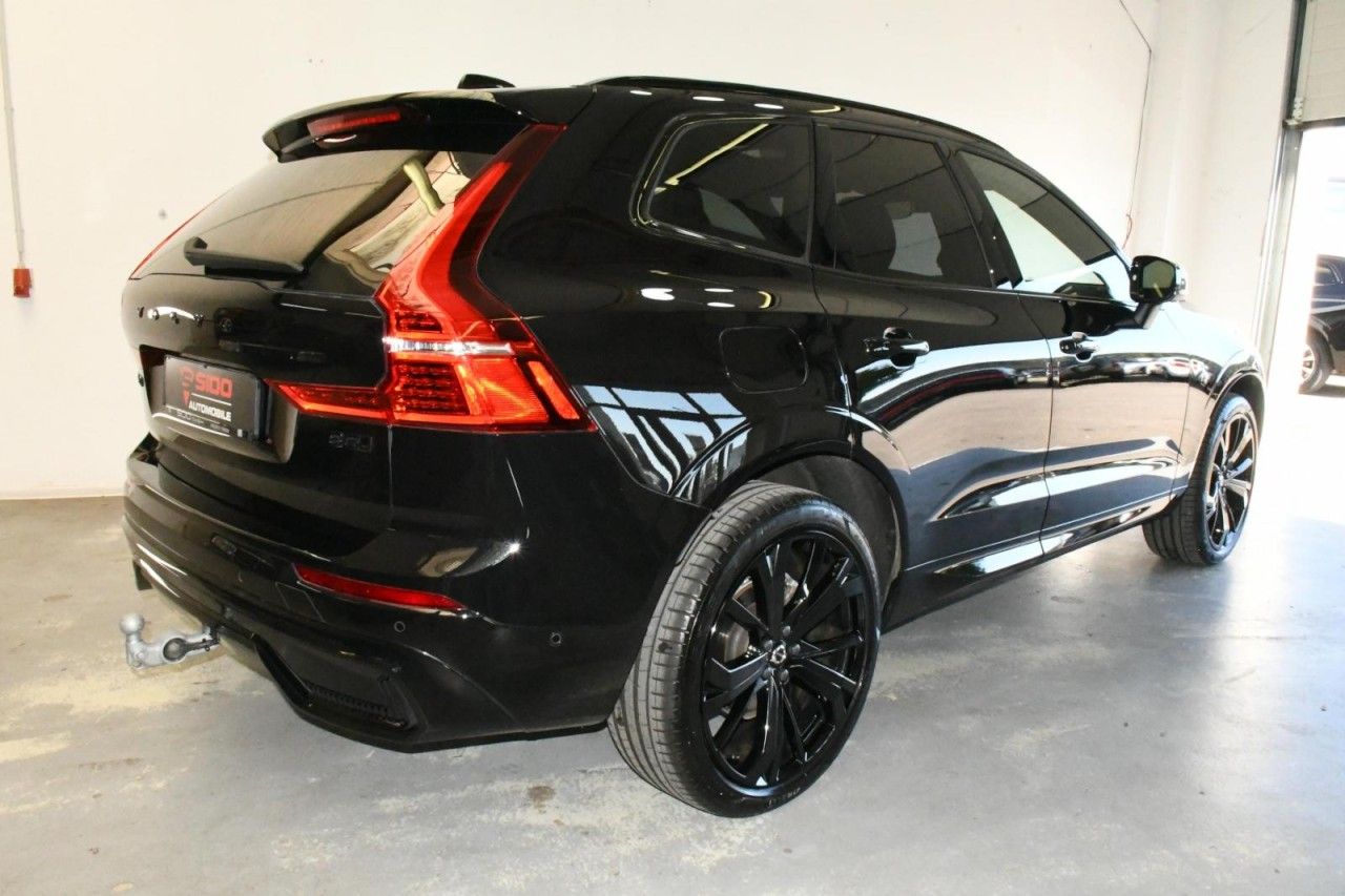 Volvo XC60 Ultra Black AWD ACC*H&K*HuD*360*PANO*MASSAG