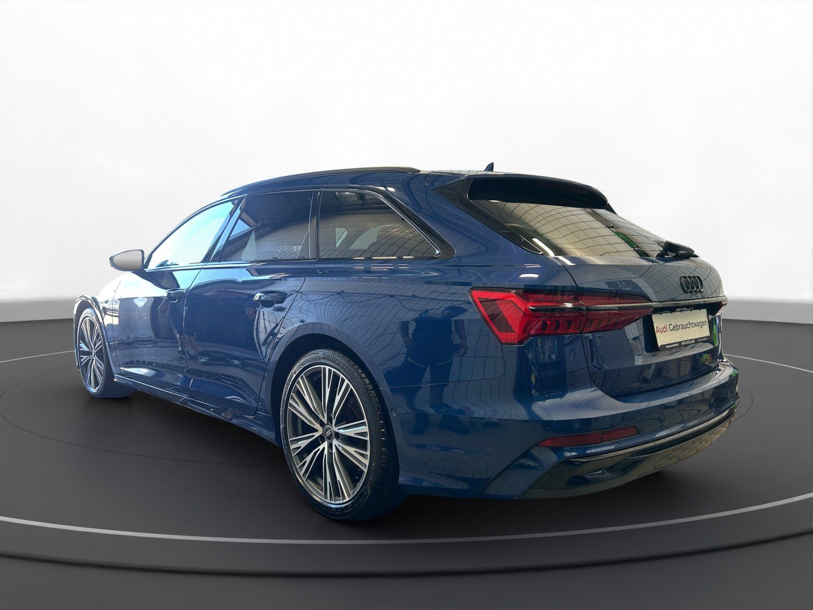 Audi A6 Avant 40 TDI S tronic S line | NAVI | PANOD |