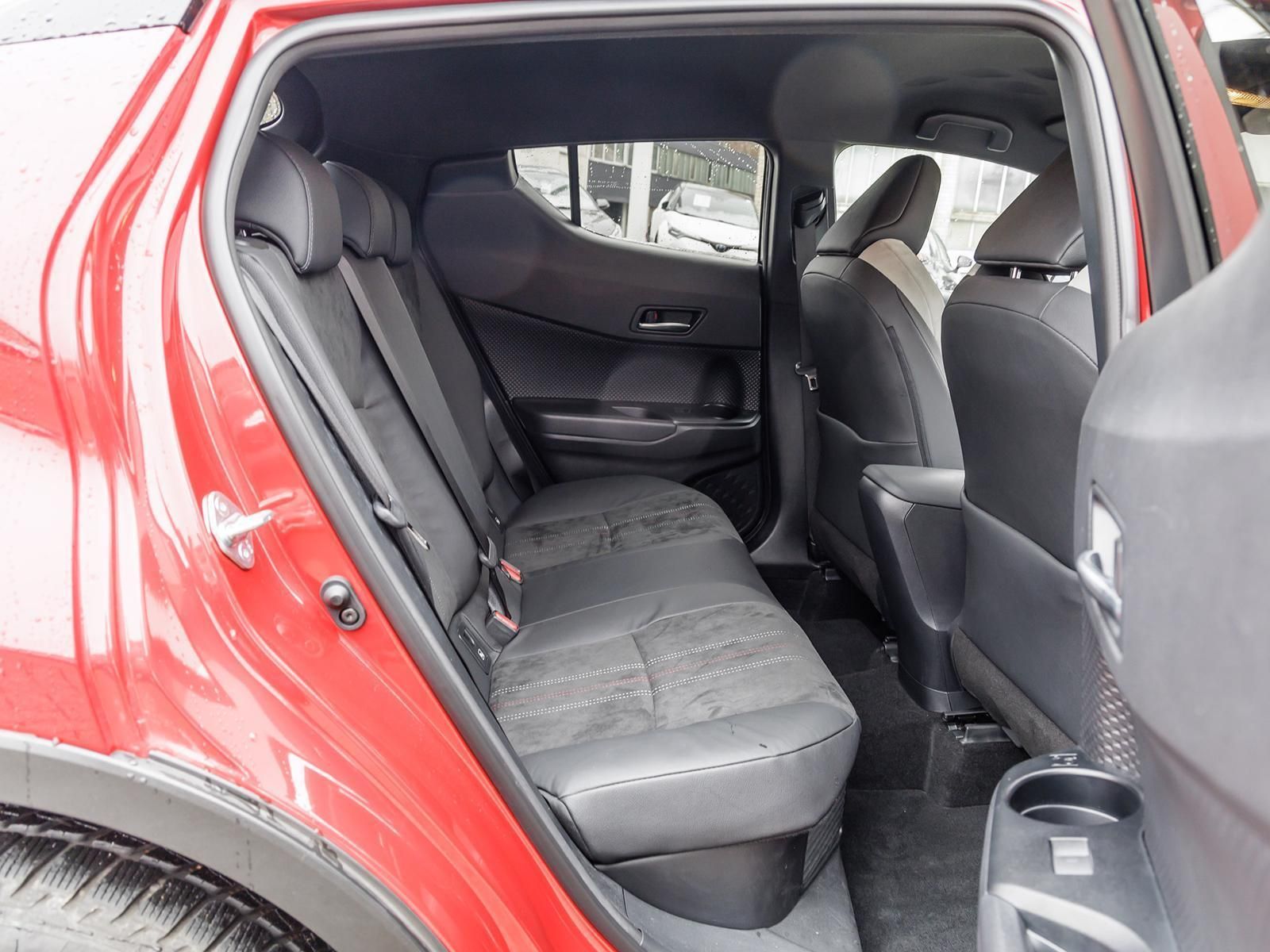Toyota C-HR 2.0 Hybrid GR Sport - Samsaru's Car Outlet