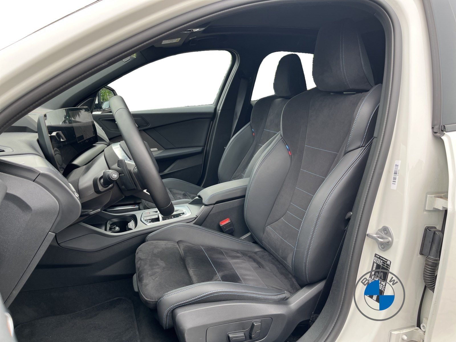 BMW 120 M Sport 19" AHK Pano Memory H/K