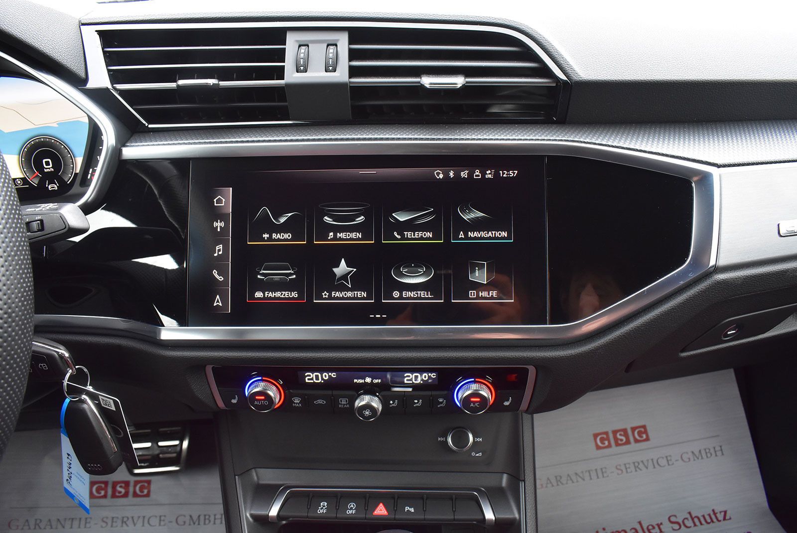 Audi Q3 40 TFSI quattro S-line LED+ACC+Navi+Leder+AHK
