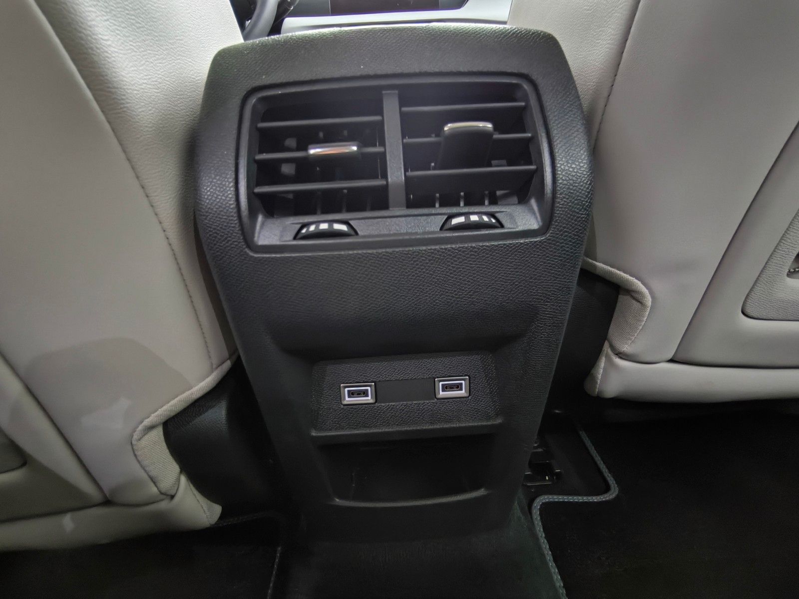 DS Automobiles DS 4 Esprit de Voyage PureTech 130