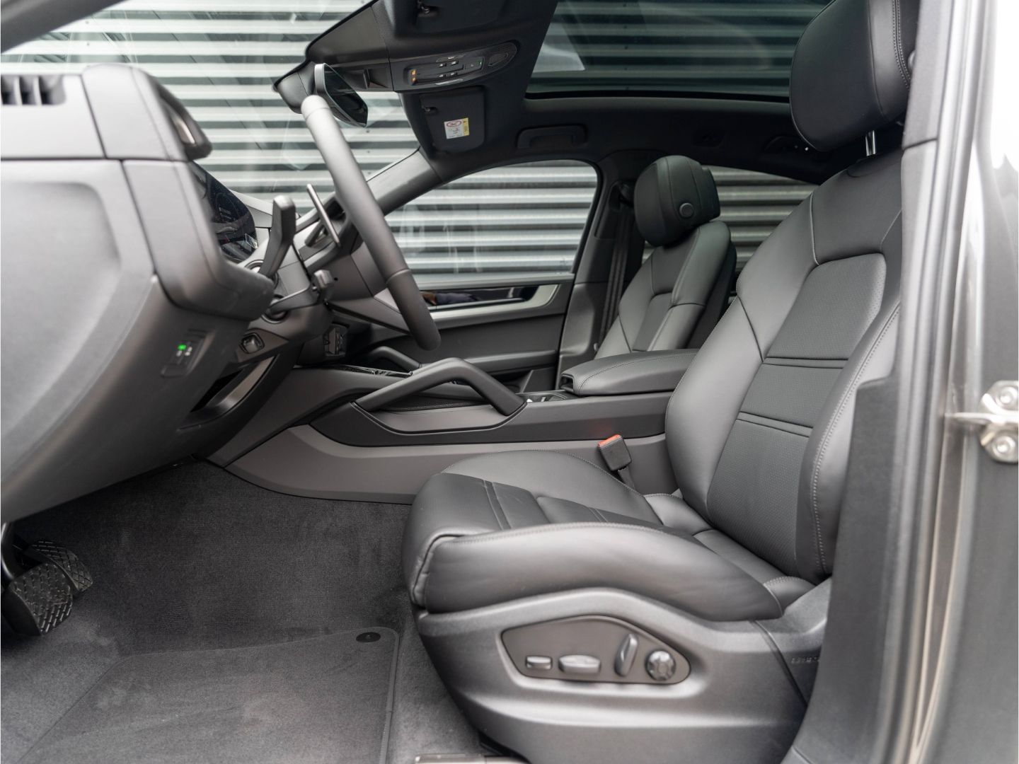 Porsche Cayenne E-Hybrid Coupe SAGA, BOSE