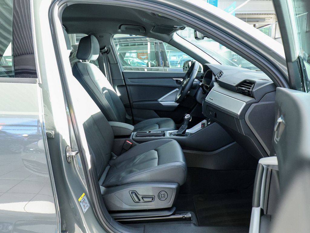 Audi Q3 advanced 35 TDI quattro S tronic - Samsaru's Car Outlet