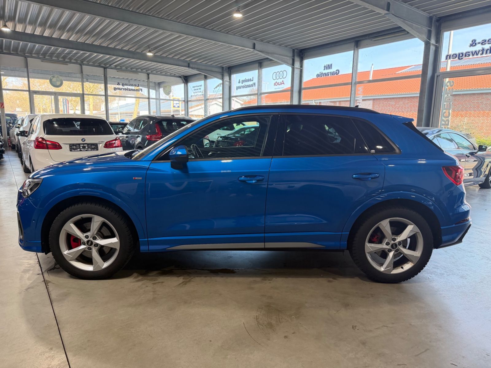 Audi Q3 40 TDI quattro S Line|Virtual|AHK|Pano|StandH